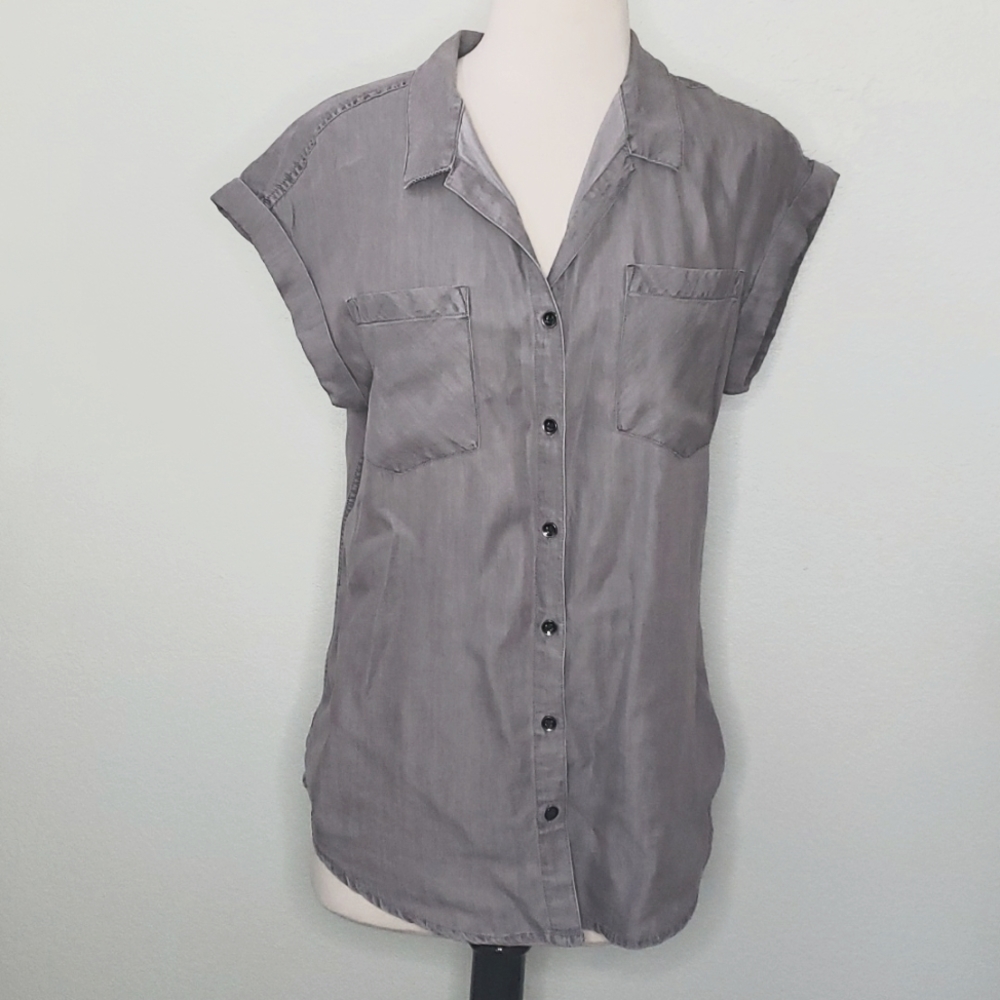 Jachs Girlfriend Tencel Button Down Top